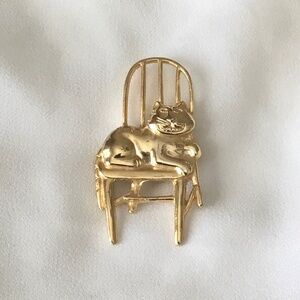 Vintage Cheshire Cat Brooch